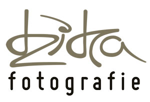 Portrait and Wedding Photographer Dzidra Dubois